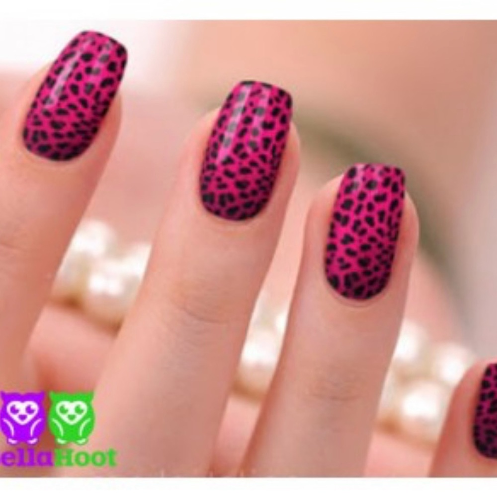 Wild Pink Leopard Nail Wraps